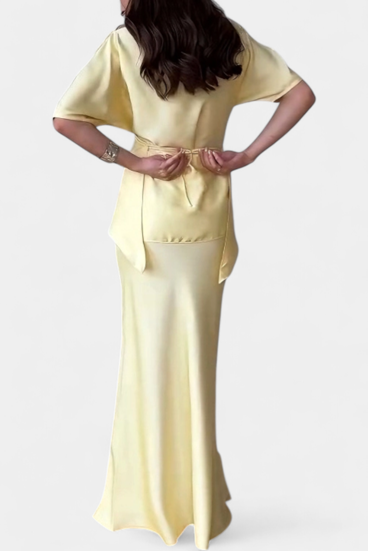 Veleda Conjunto de Top con Tiras Cruzadas y Falda Fluida