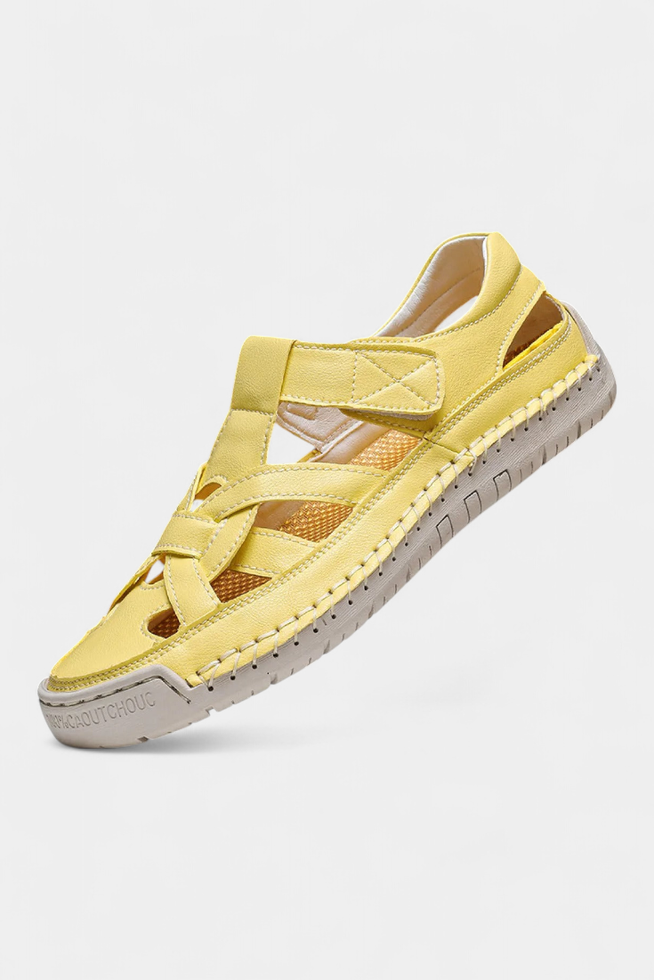 Kaia Sandalias Ergonómicas de Cuero Sintético con Corte Lateral